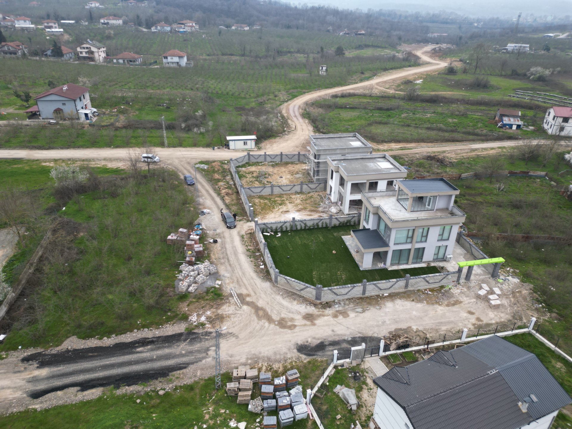 Sakarya Hendek Sarıdede 4+1 Teraslı Villa – Bahçe ve Çay Kenarı Keyfi - Satılık Villa fotoğraf 13