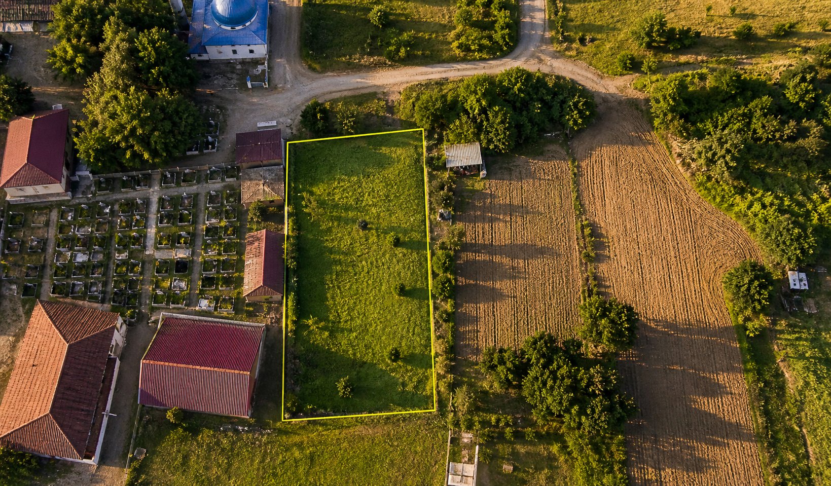 Hendek Satılık Arsa Fırsat Fiyata - 407m² İmarlı Arsa