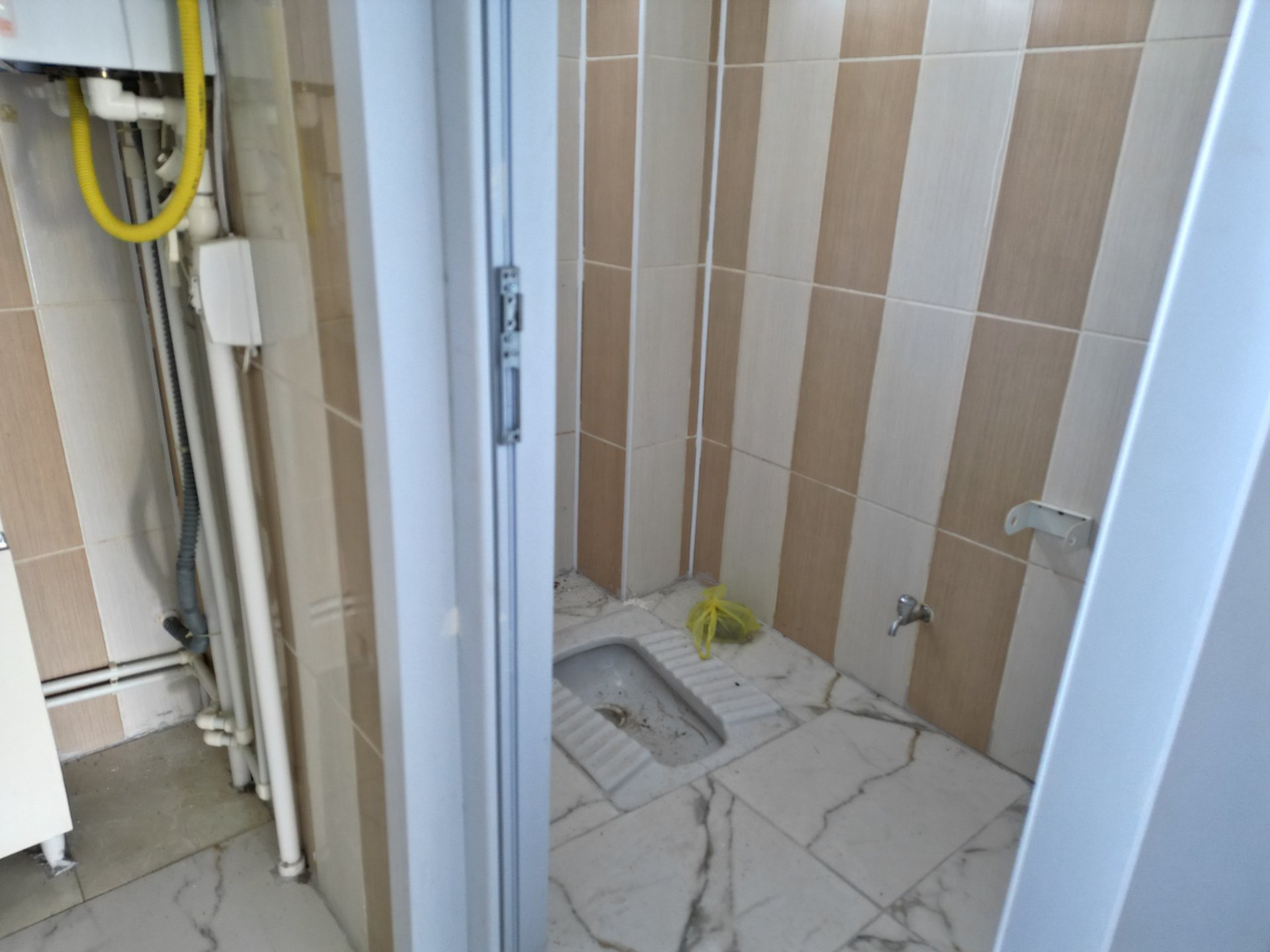 Hendek Kiralık 3+1 Daire, Bahçe, Otopark fotoğraf 20