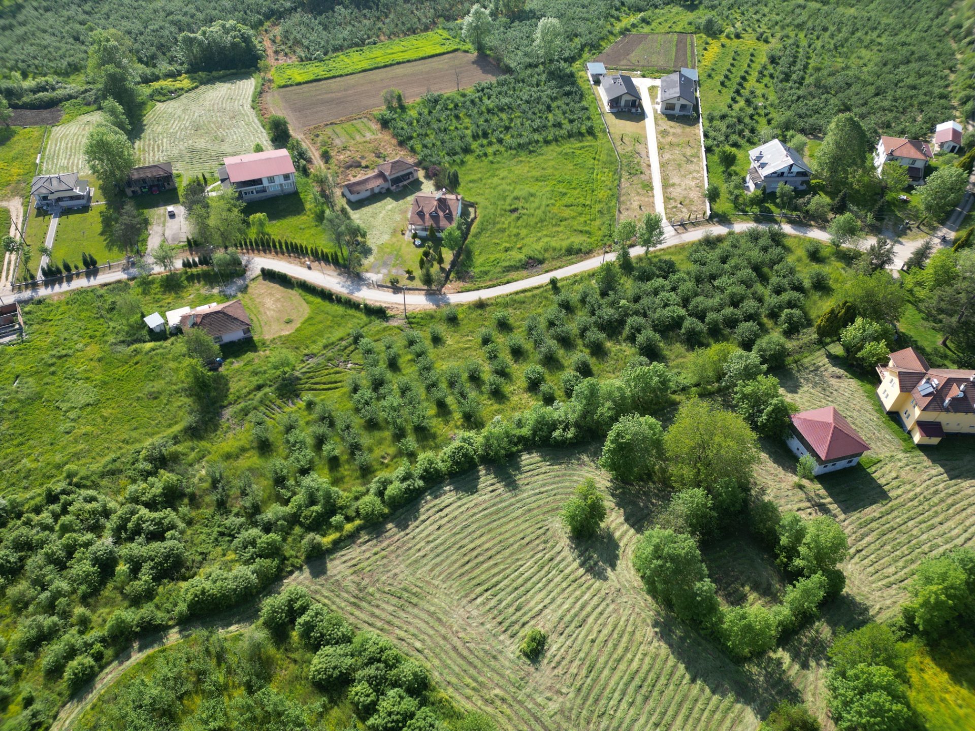 Hendek Sarıyer'de 8735m² İmarlı Arsa Satılık fotoğraf 4