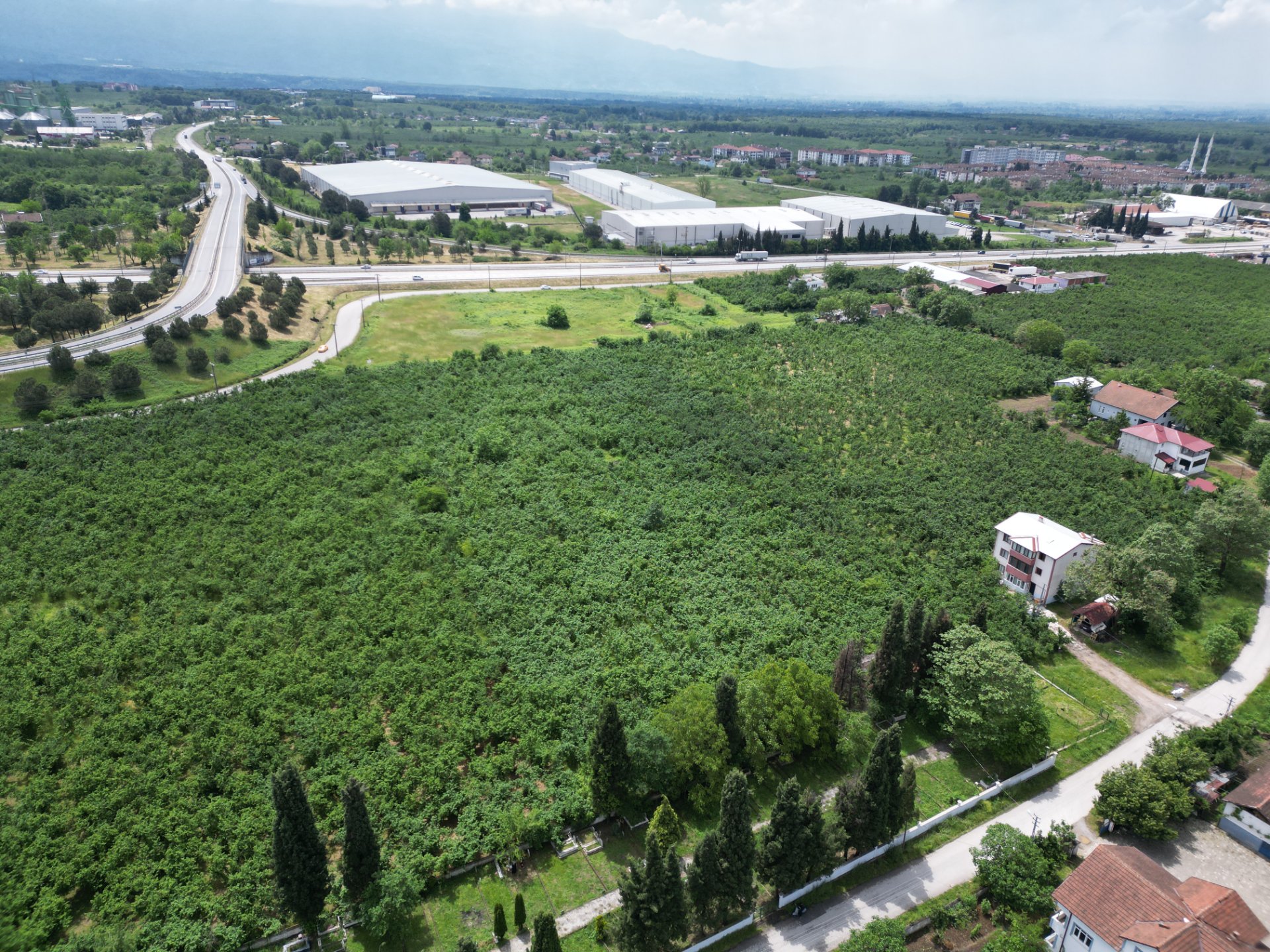 Sakarya Hendek Büyükdere'de 3 Kat İmarlı 450m² Arsa fotoğraf 6