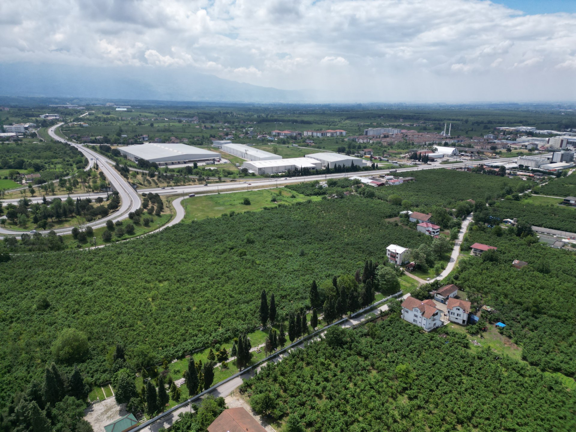 Sakarya Hendek Büyükdere'de 3 Kat İmarlı 450m² Arsa fotoğraf 8