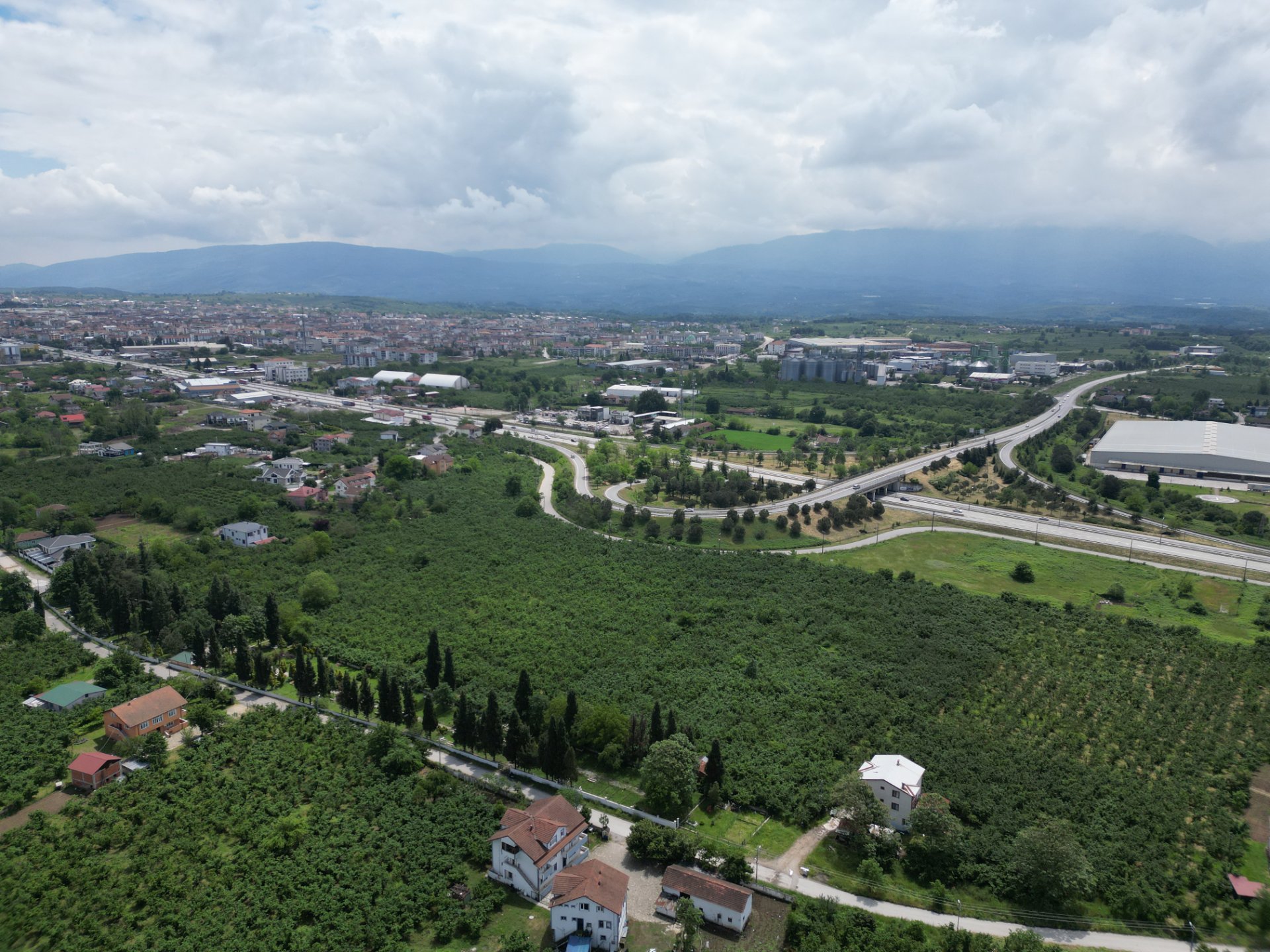 Sakarya Hendek Büyükdere'de 3 Kat İmarlı 450m² Arsa fotoğraf 9