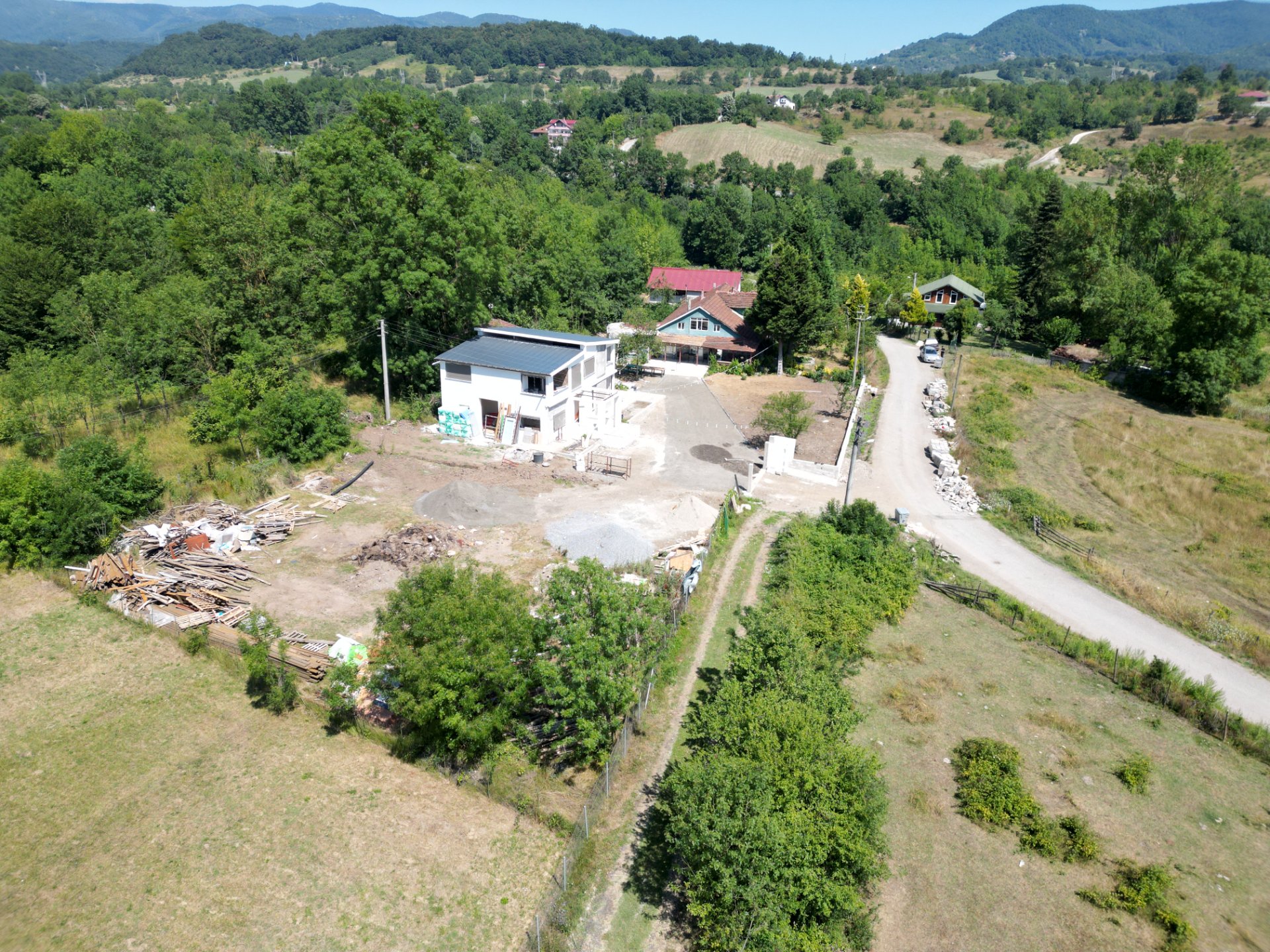 Sakarya Hendek Beylice'de 500m² Elektrik ve Su Bağlantılı Arsa fotoğraf 4