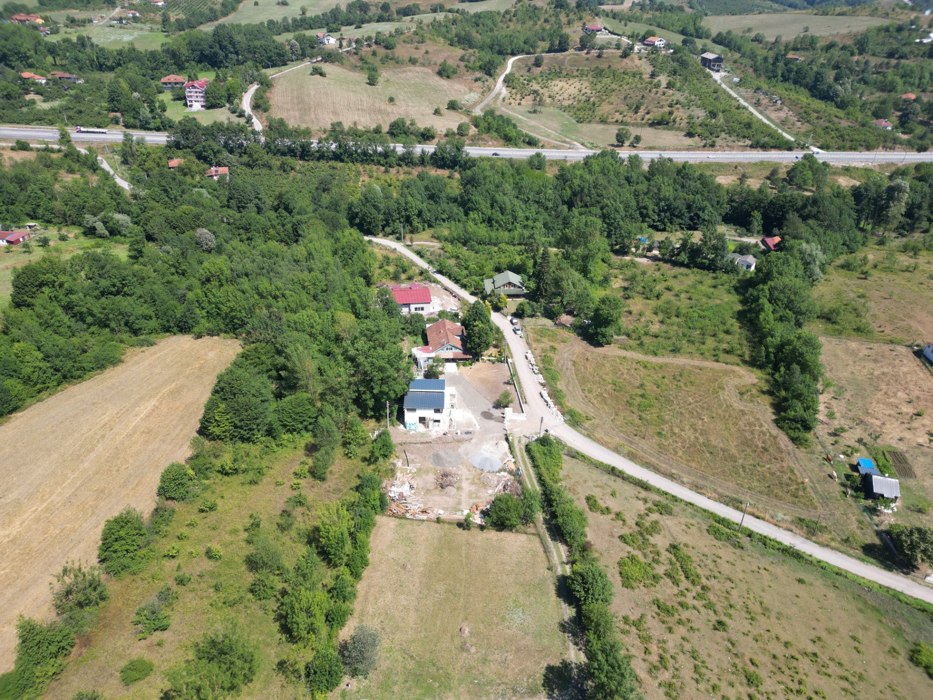 Sakarya Hendek Beylice'de 500m² Elektrik ve Su Bağlantılı Arsa fotoğraf 10