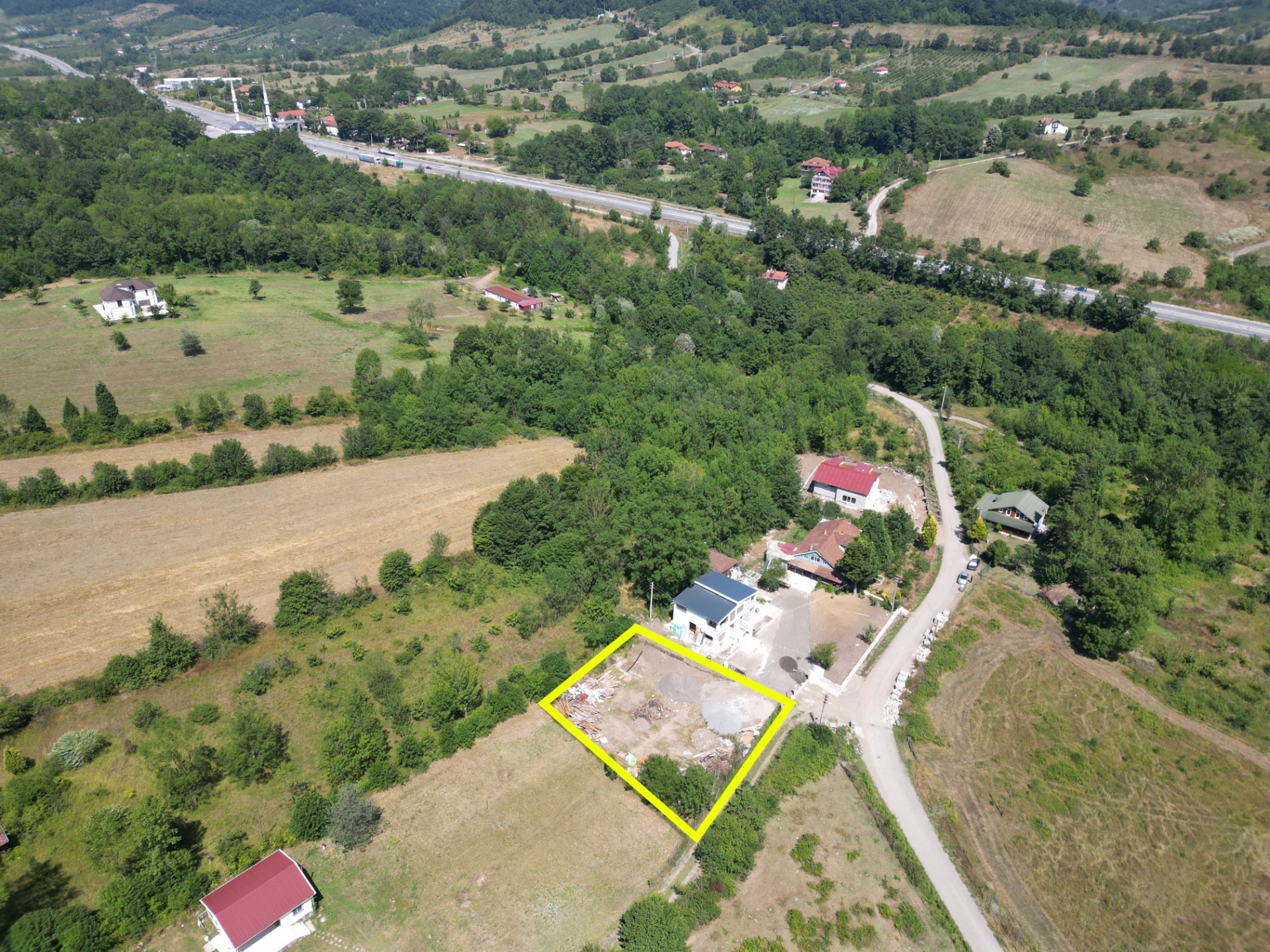Sakarya Hendek Beylice'de 500m² Elektrik ve Su Bağlantılı Arsa fotoğraf 13