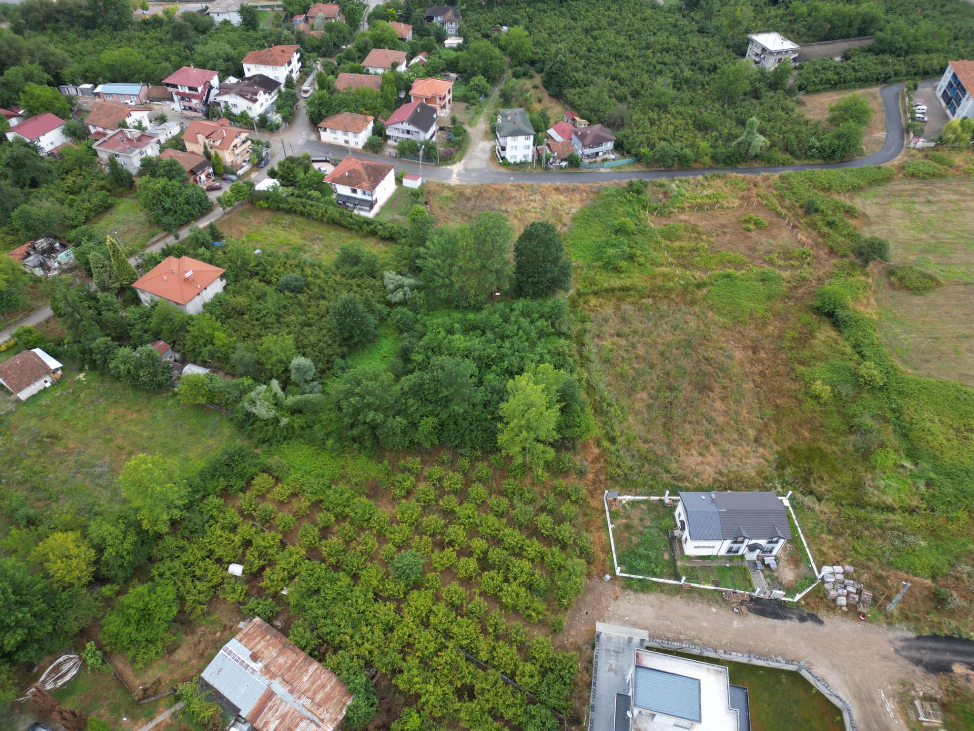 Hendek Başpınar Mahallesi Satılık İmarlı Arsa - 1256m² fotoğraf 8