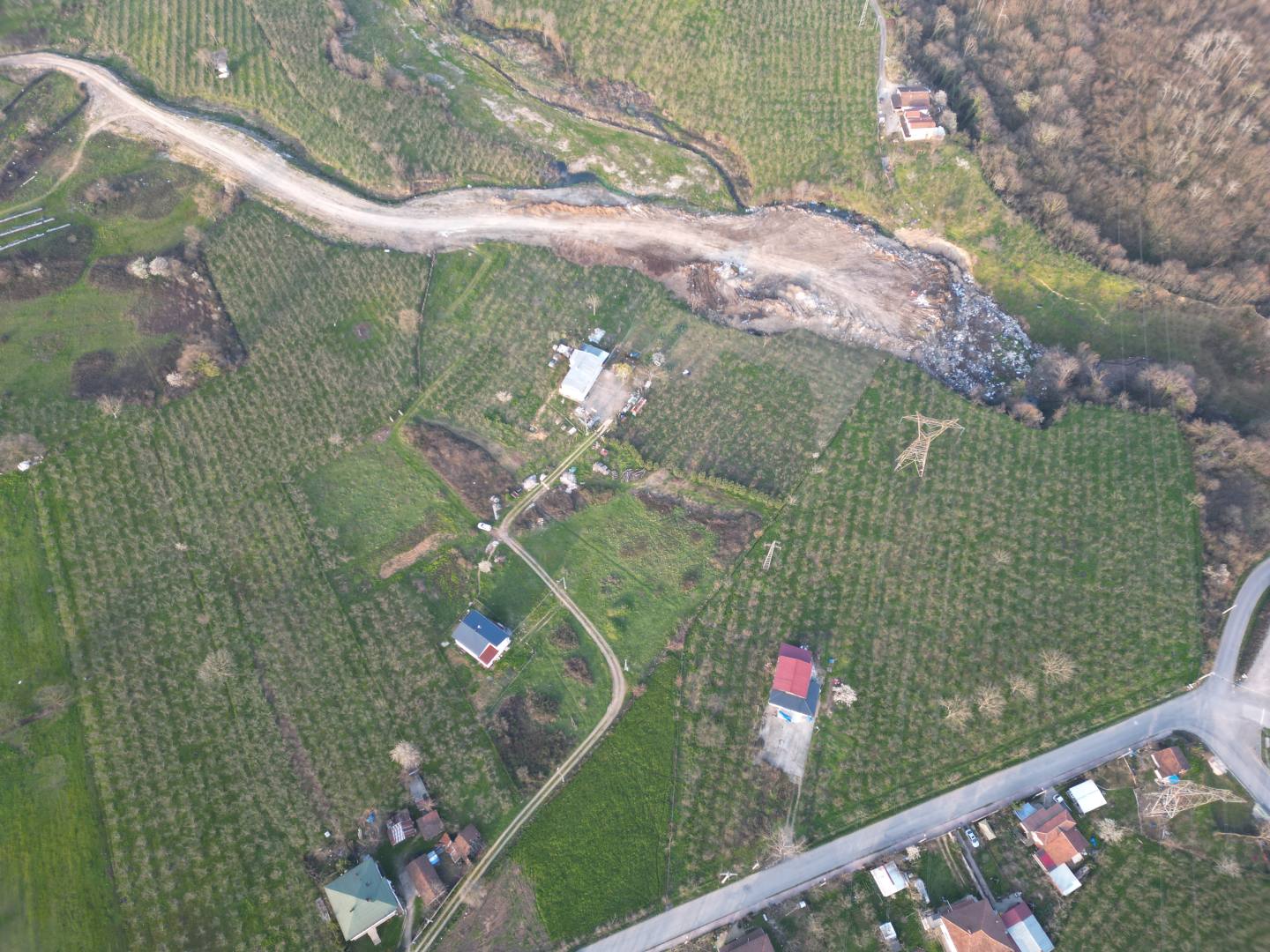 Satılık Arsa - Başpınar Mahallesi, 393 m² 3.1 Milyon TL fotoğraf 2