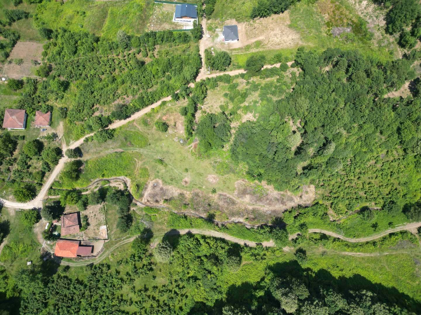 Satılık Arsa - Balıklıihsaniye Mahallesi, 1000 m² 2.0 Milyon TL Parsel 1 fotoğraf 5